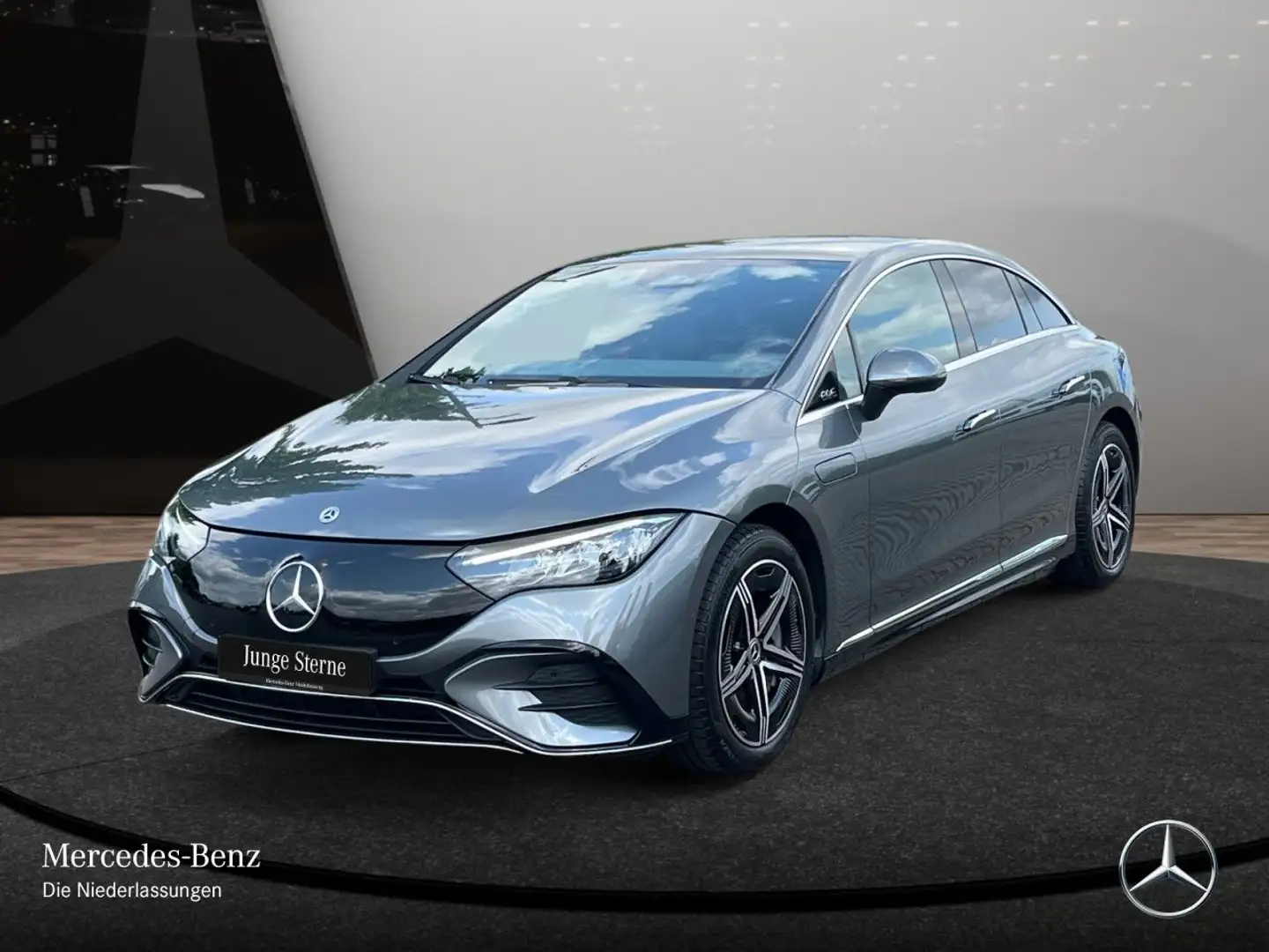 Mercedes-Benz EQE 350 4MATIC AMG WideScreen Pano Distr. LED PTS Grau - 2