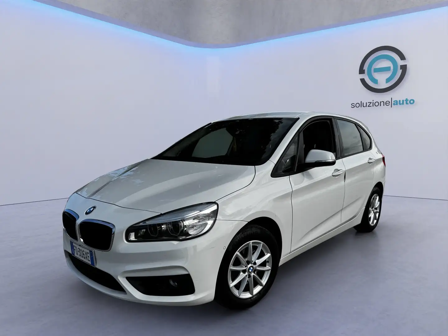 BMW 218 218d Active Tourer Advantage auto my15 Blanc - 1