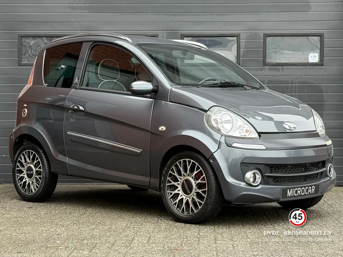 Microcar M.Go Paris DCI Brommobiel 45km auto 2014 23dkm ZGAN Grau - 2
