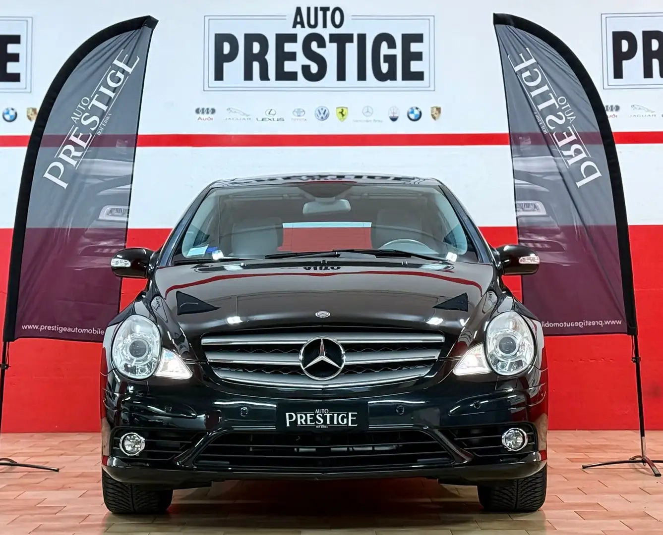 Mercedes-Benz R 350 Sport 4matic 6p. Schwarz - 2