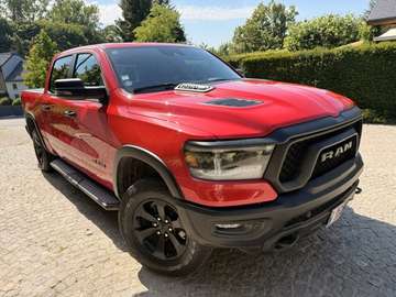 RAM 1500 CREWCAB 5FT-BOX