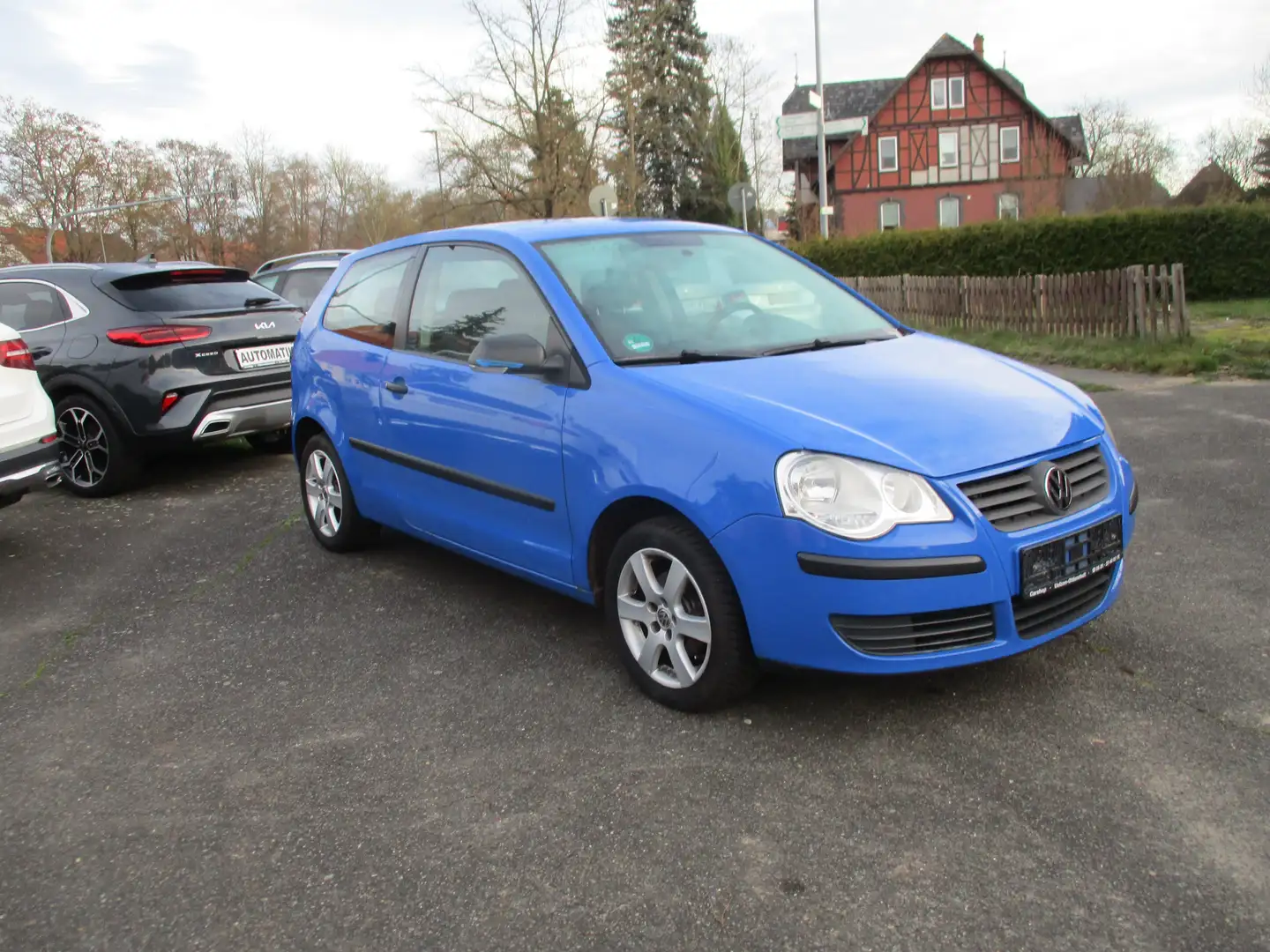 Volkswagen Polo Trendline / Klima / TÜV neu Blauw - 1