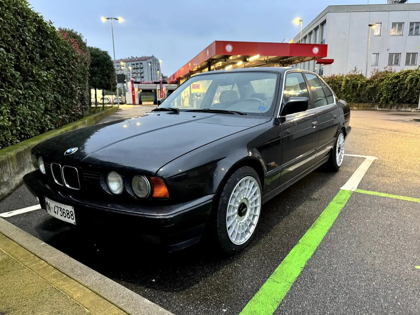 BMW 520 520i E34 + Molti ricambi Nero - 2