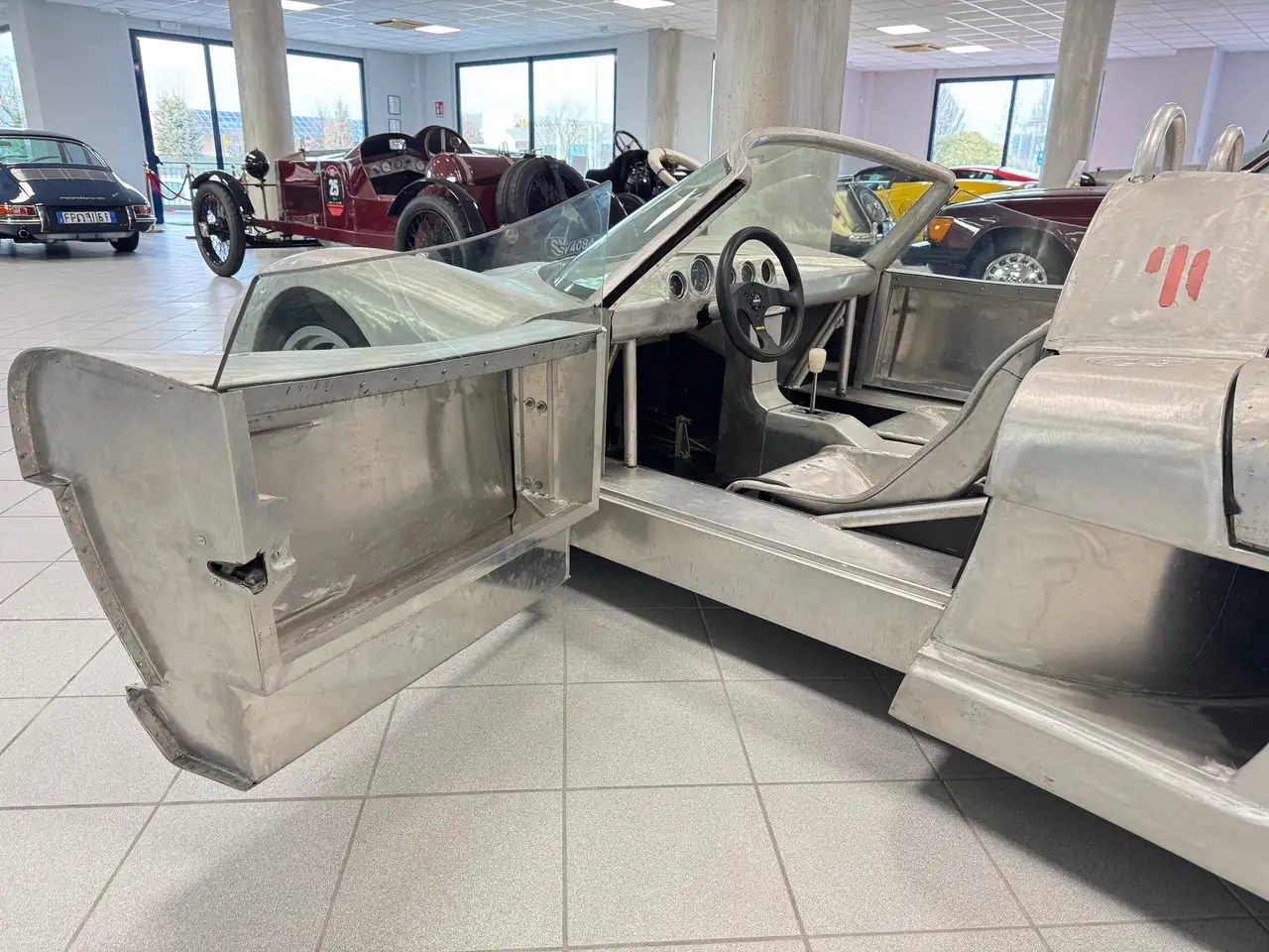 Bizzarrini Roma, foto 7