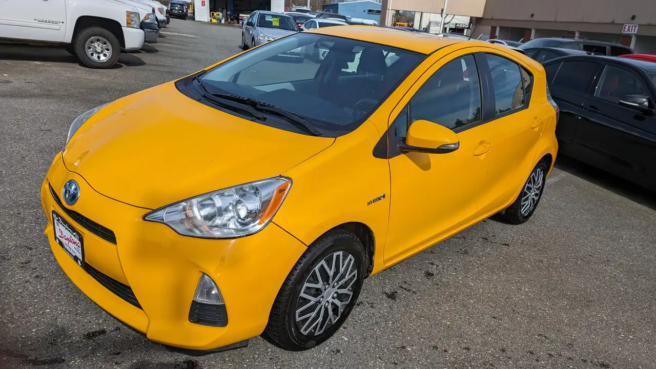 2014 Toyota Prius c