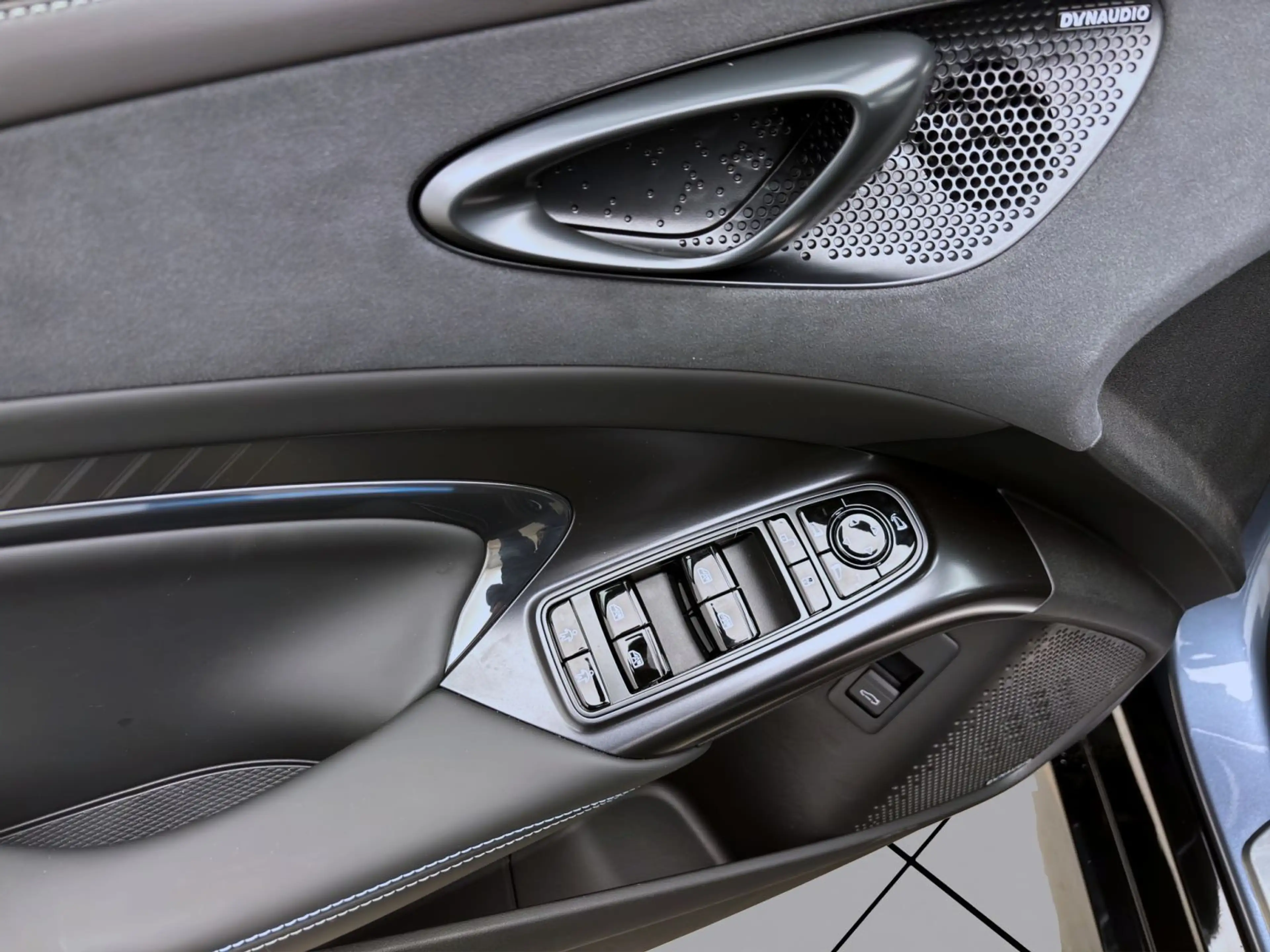 BYD Seal DESIGN 360* NAVI LM19 PANO PDC — photo 10