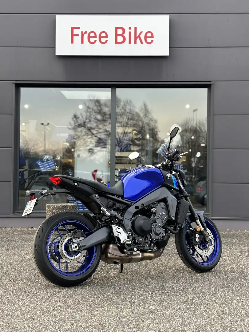 Yamaha MT-09 - 2