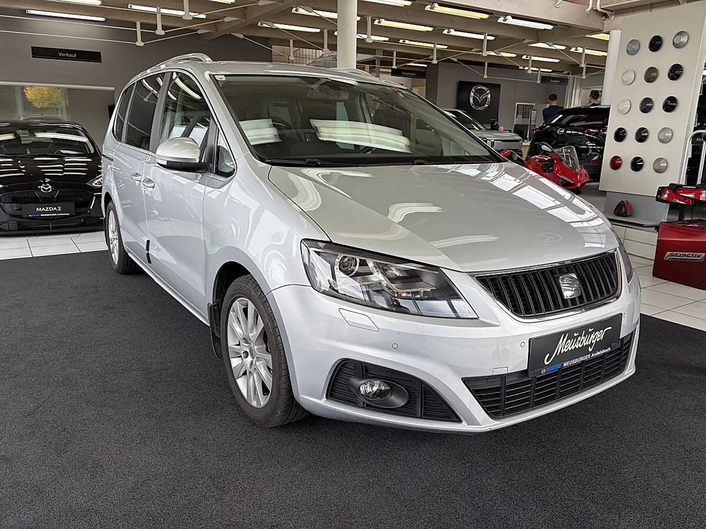 SEAT Alhambra Executive 2,0 TDI CR Silber - 2