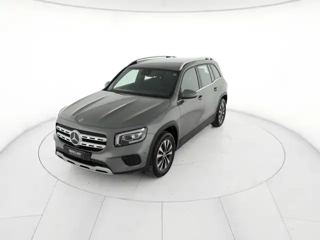 Mercedes-Benz GLB 180 180 d sport auto