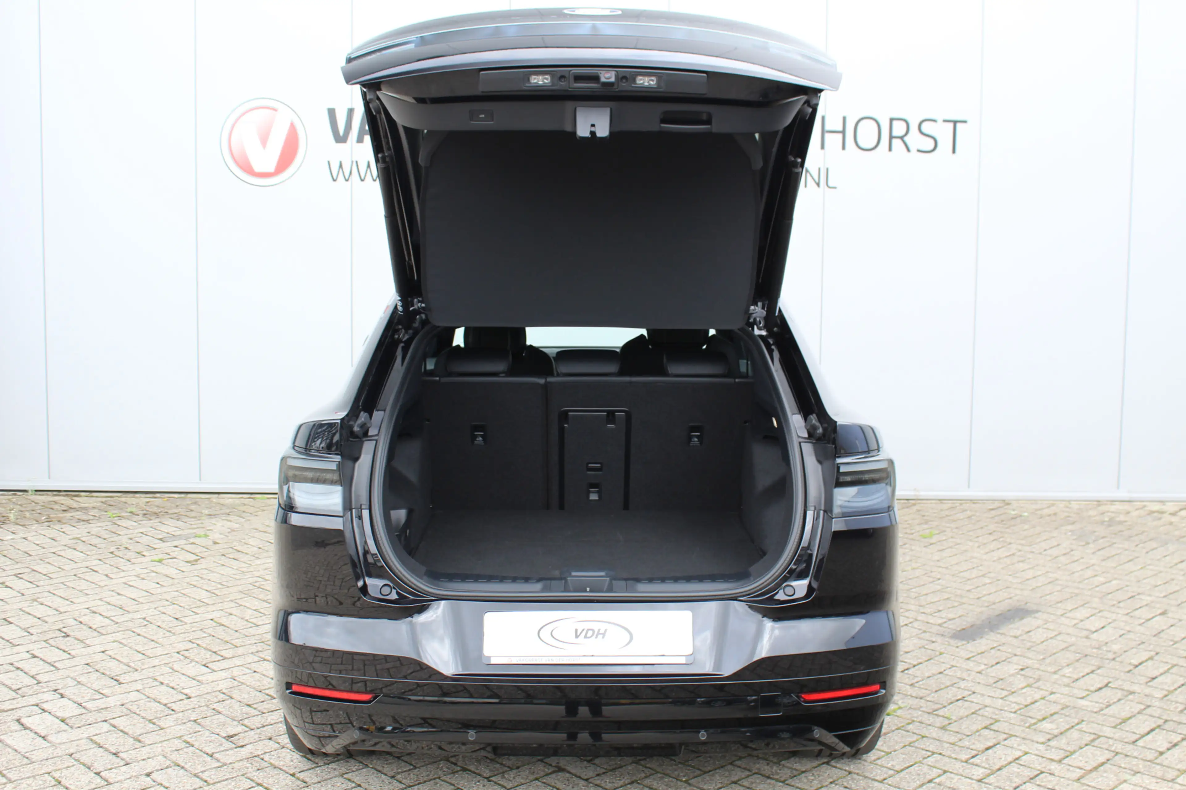 Ford Capri Premium Extended Range RWD 77 kWh. Vol elektrisch — photo 9
