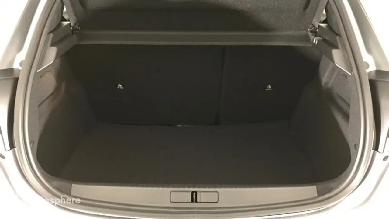 Peugeot 208 208 — photo 14