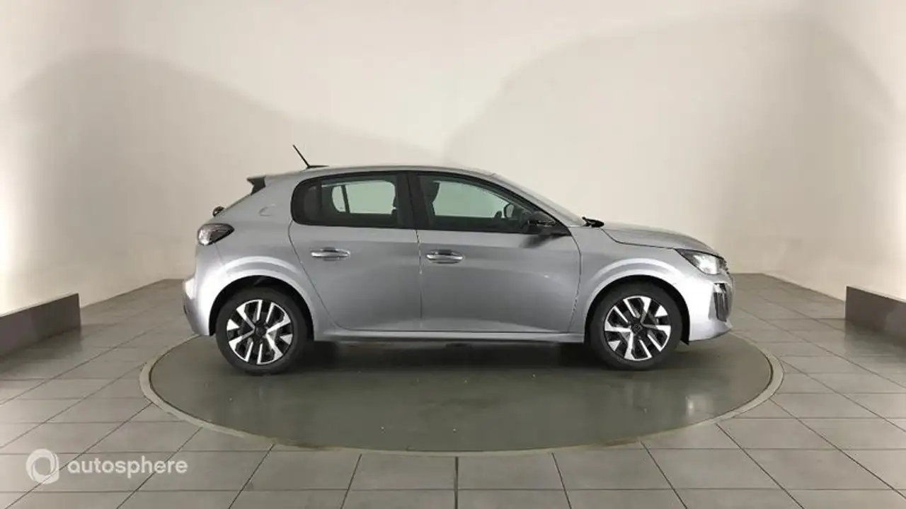 Peugeot 208 208 — photo 4