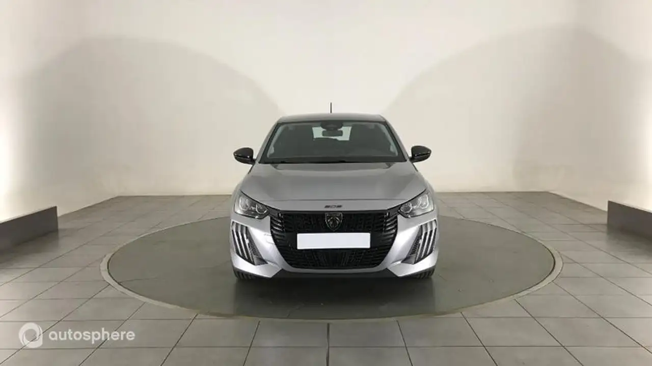 Peugeot 208 208 — photo 2
