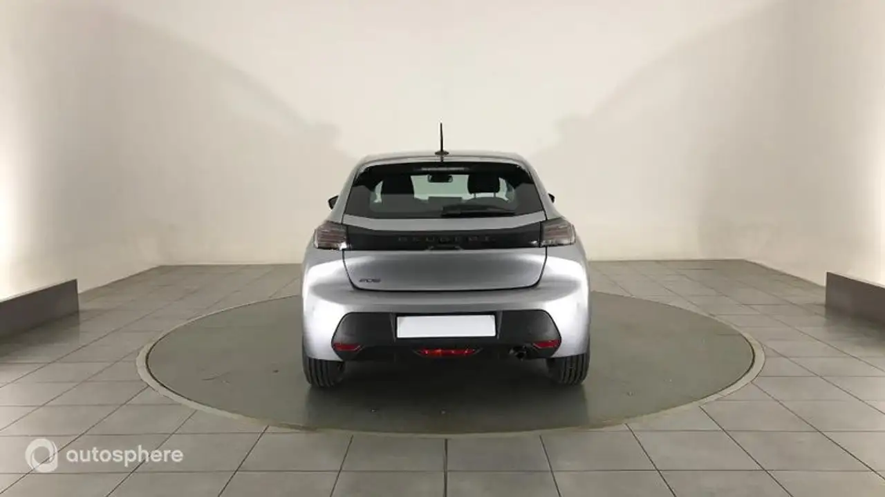 Peugeot 208 208 — photo 6