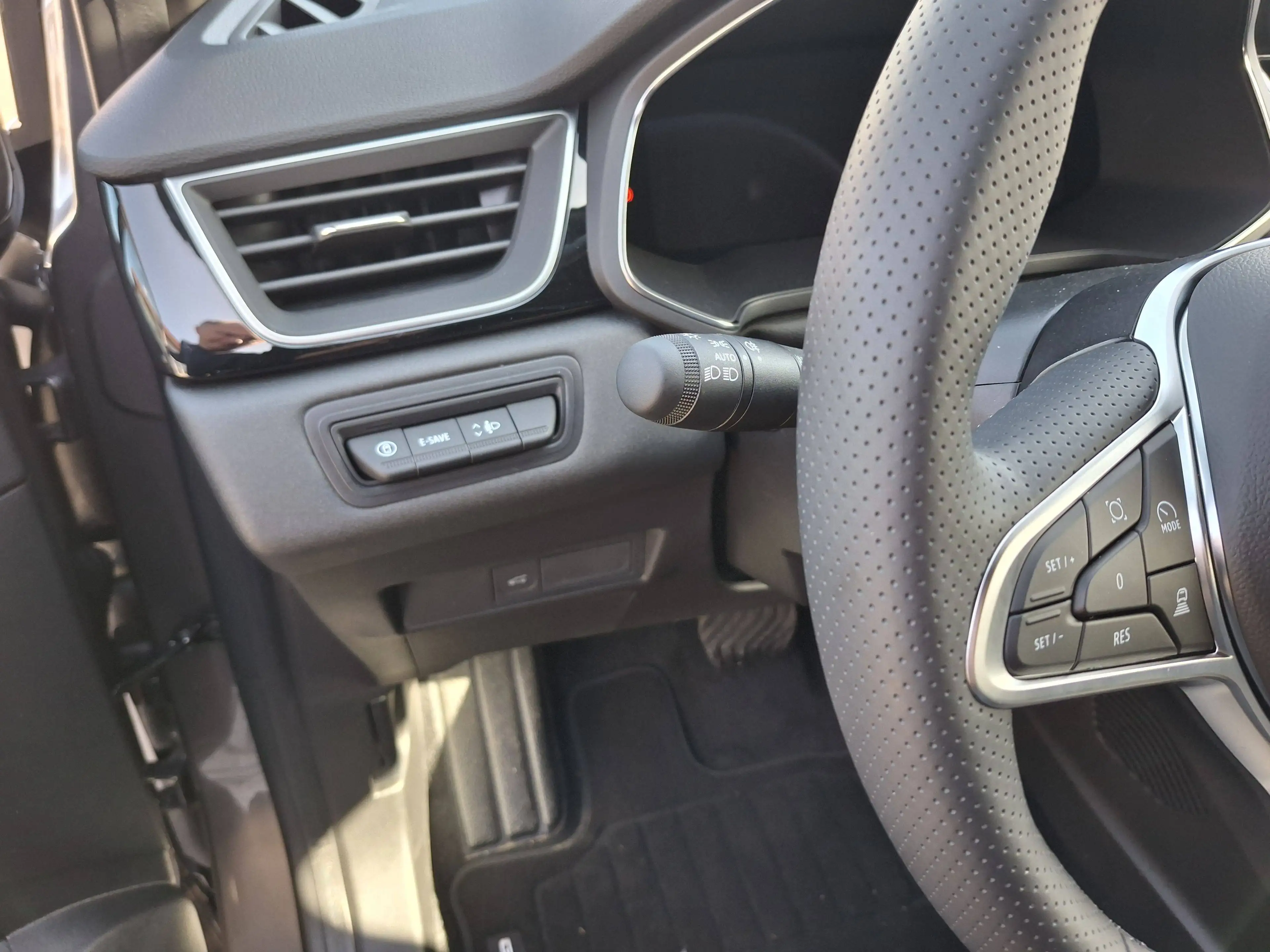 Mitsubishi Grandis Grandis 1.8 Hybrid INTRO EDITION — photo 8