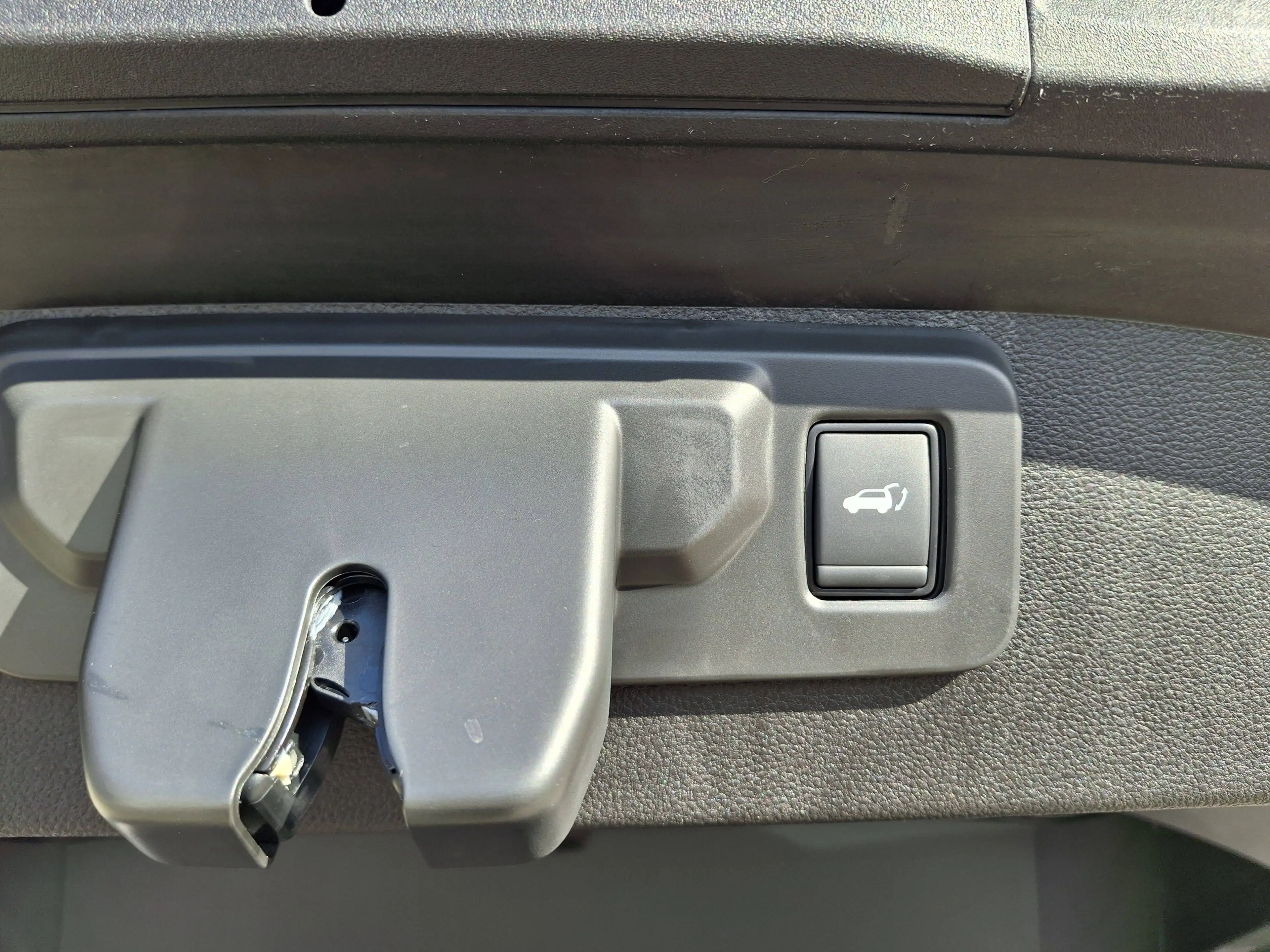Mitsubishi Grandis Grandis 1.8 Hybrid INTRO EDITION — photo 12