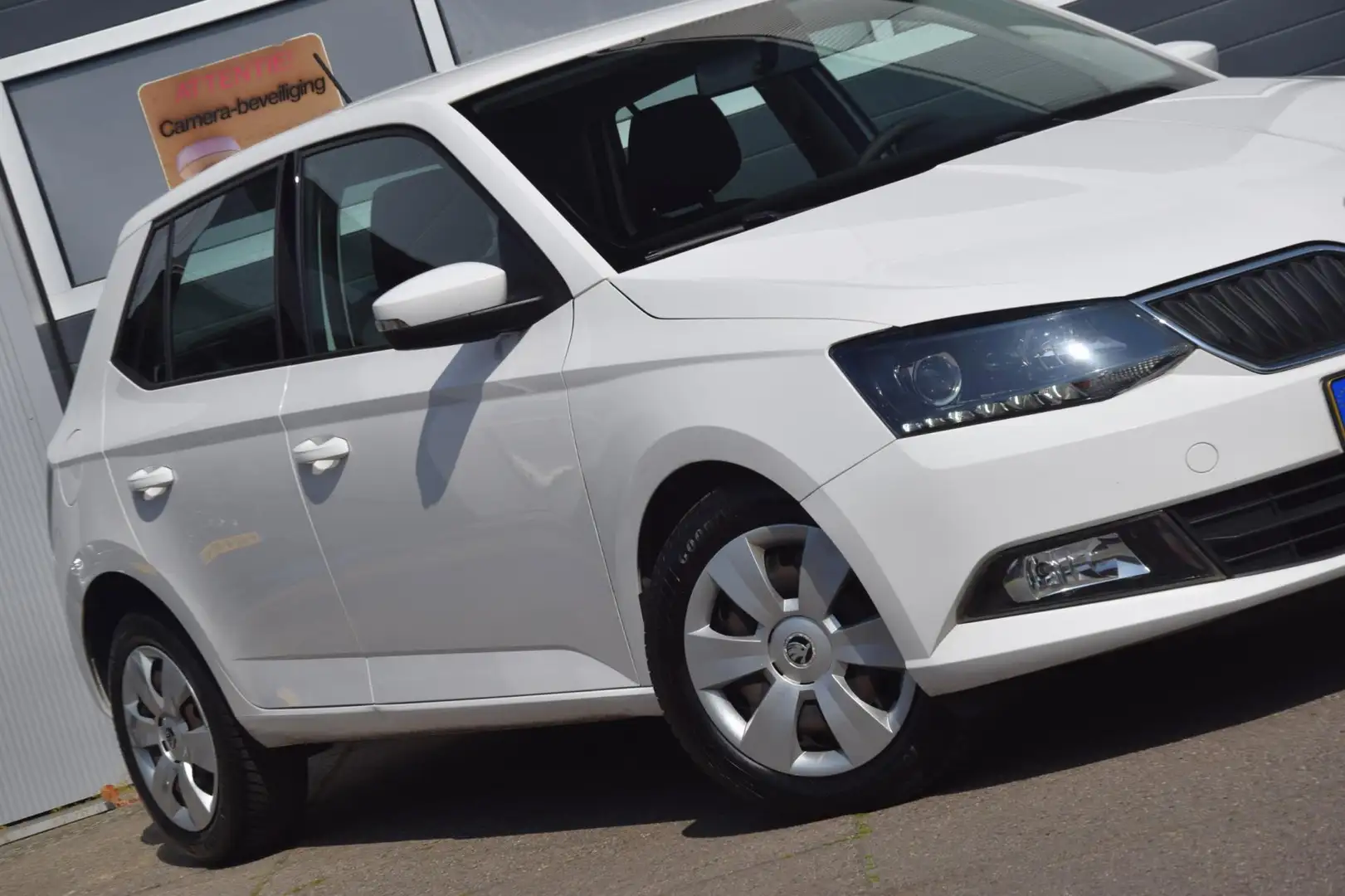 Skoda Fabia 1.4 TDI Ambition Alb - 2