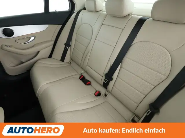 Mercedes-Benz C-Class view 14