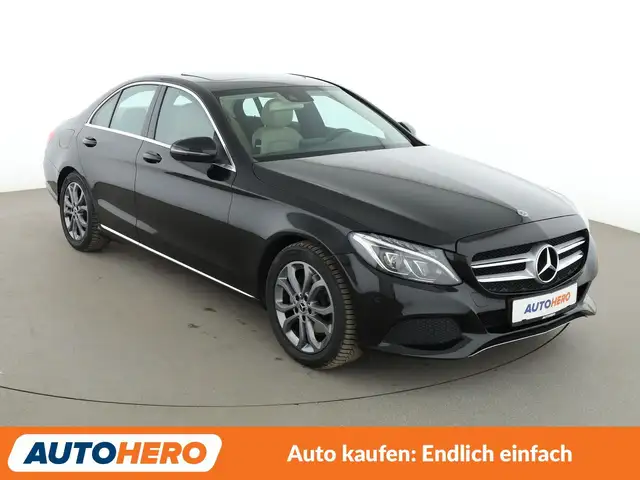 Mercedes-Benz C-Class view 8