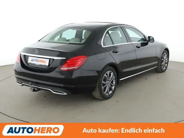 Mercedes-Benz C-Class view 6