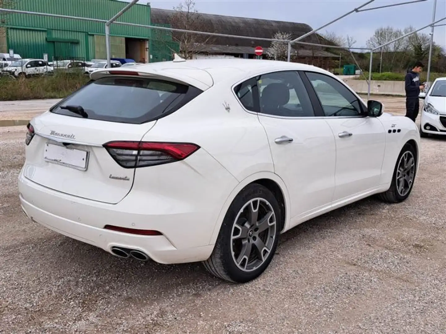 Maserati Levante LEVANTE 48V MHEV GT Q4 AUTO Wit - 2