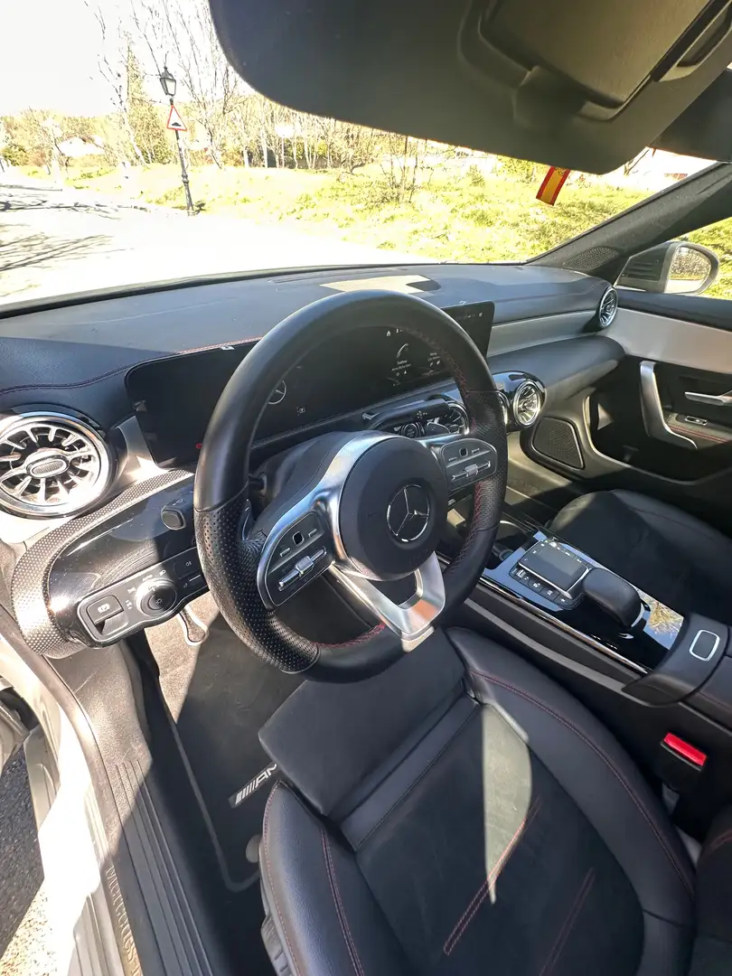 Mercedes-Benz CLA 250 CLA Shooting Brake 250 4Matic 7G-DCT Plateado - 1