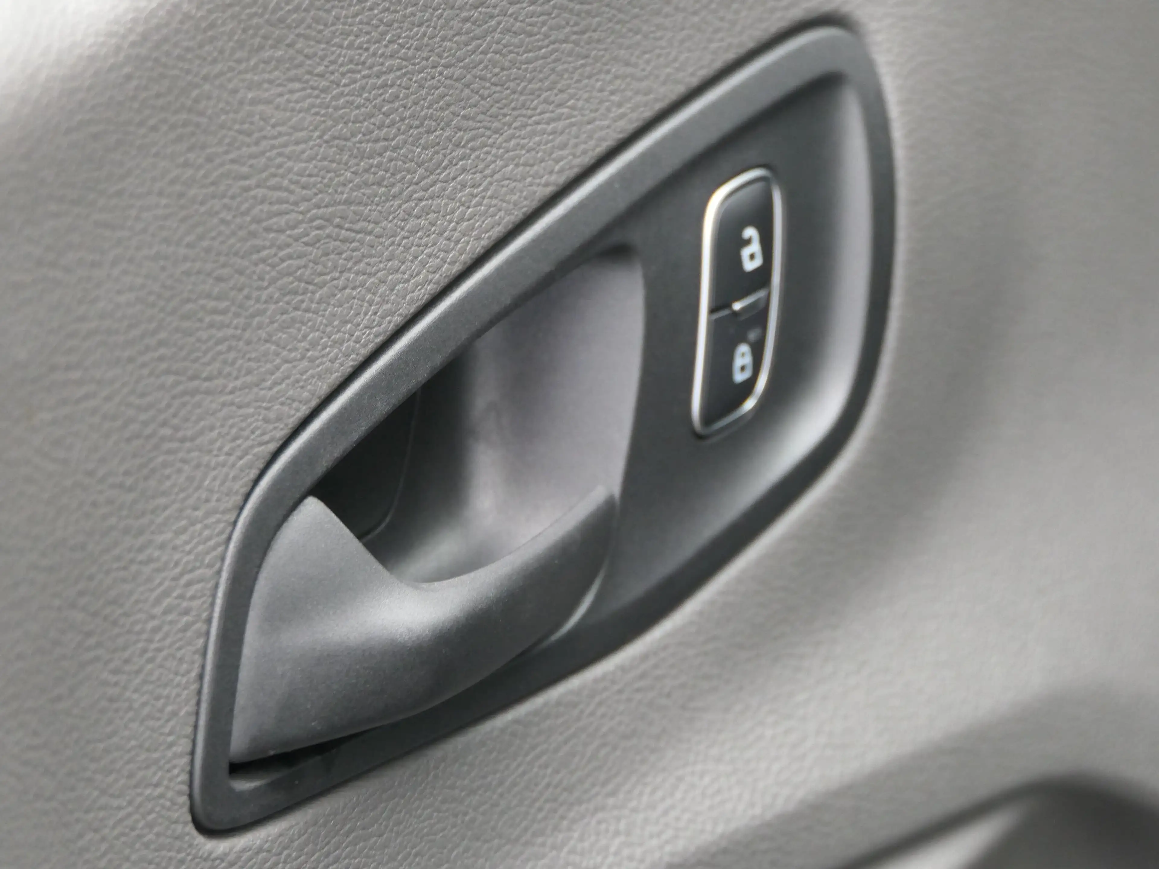 Ford E-Transit L3H3 89kwh Dubbele Cabine | Adaptive Cruise | BLIS — photo 32