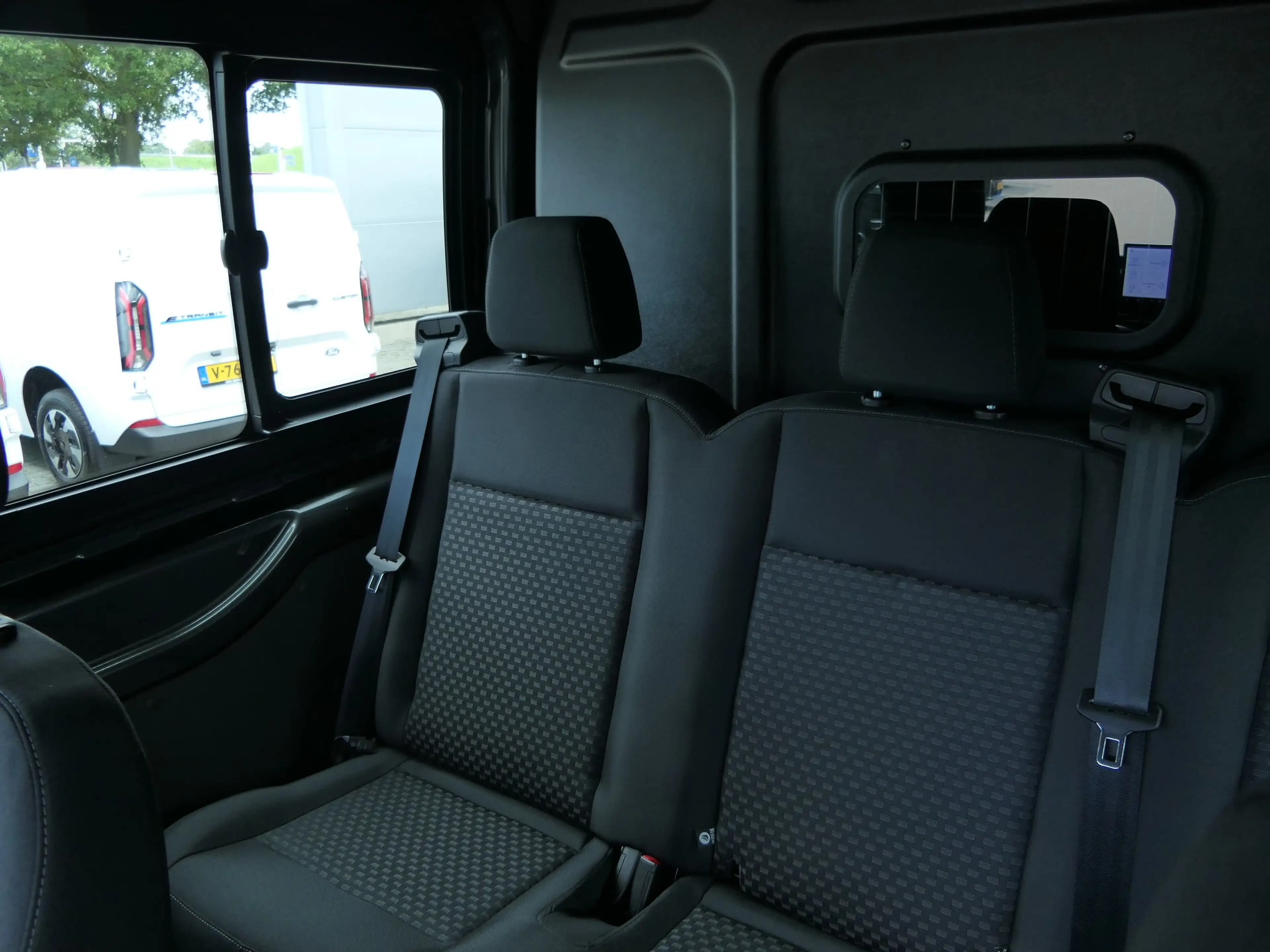 Ford E-Transit L3H3 89kwh Dubbele Cabine | Adaptive Cruise | BLIS — photo 43