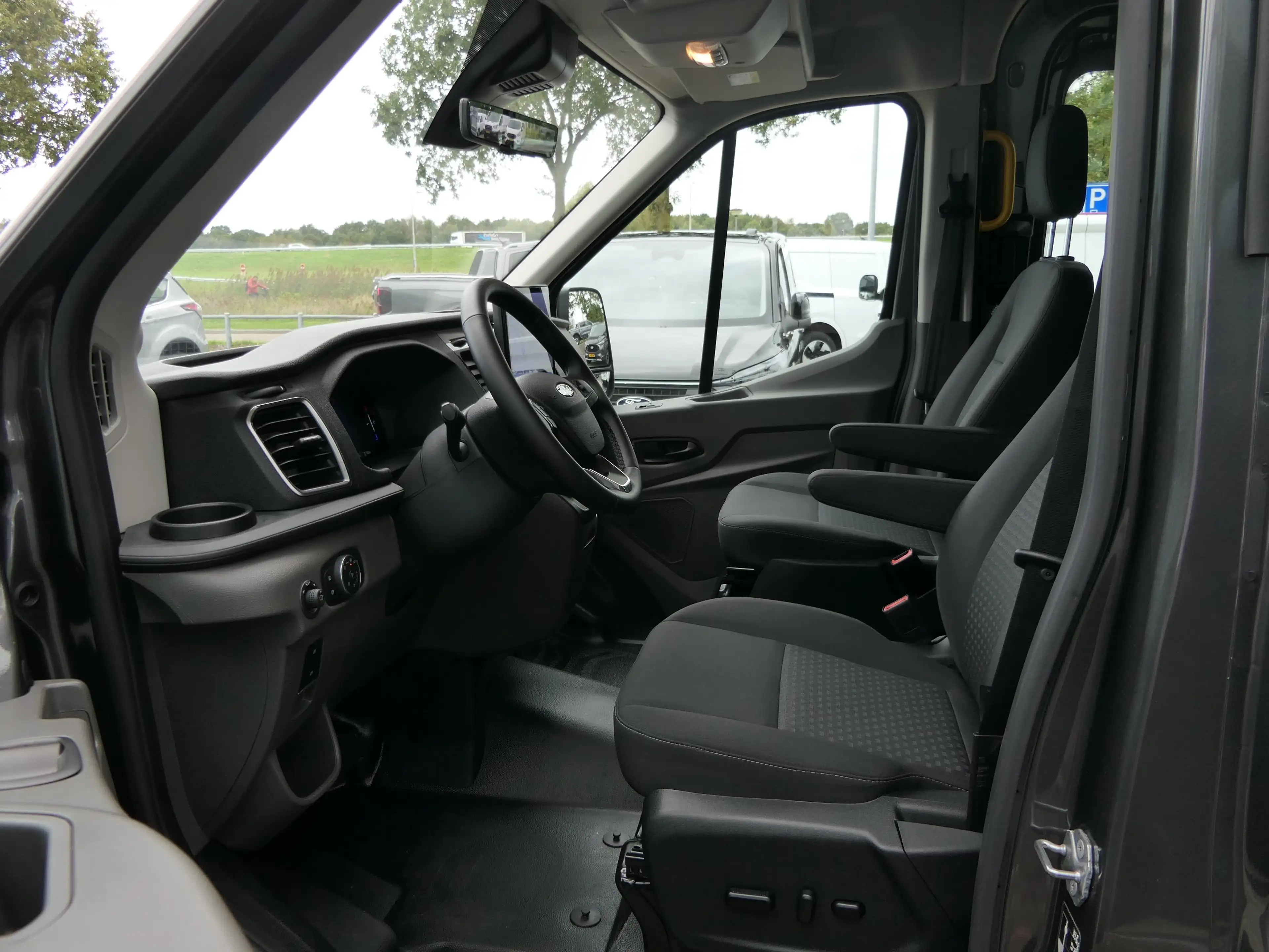 Ford E-Transit L3H3 89kwh Dubbele Cabine | Adaptive Cruise | BLIS — photo 7