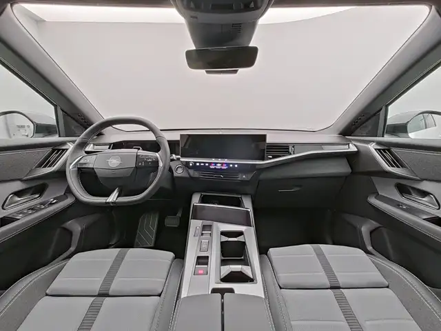 Opel Grandland view 12