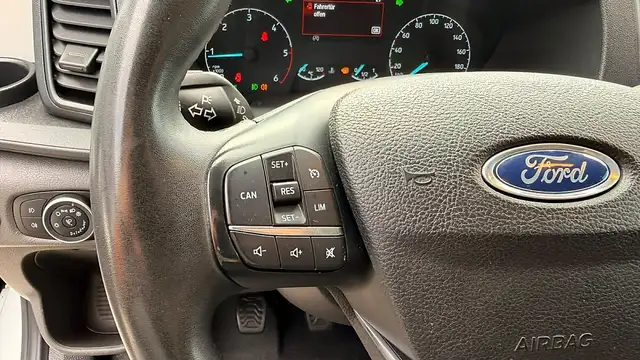 Ford Transit view 8