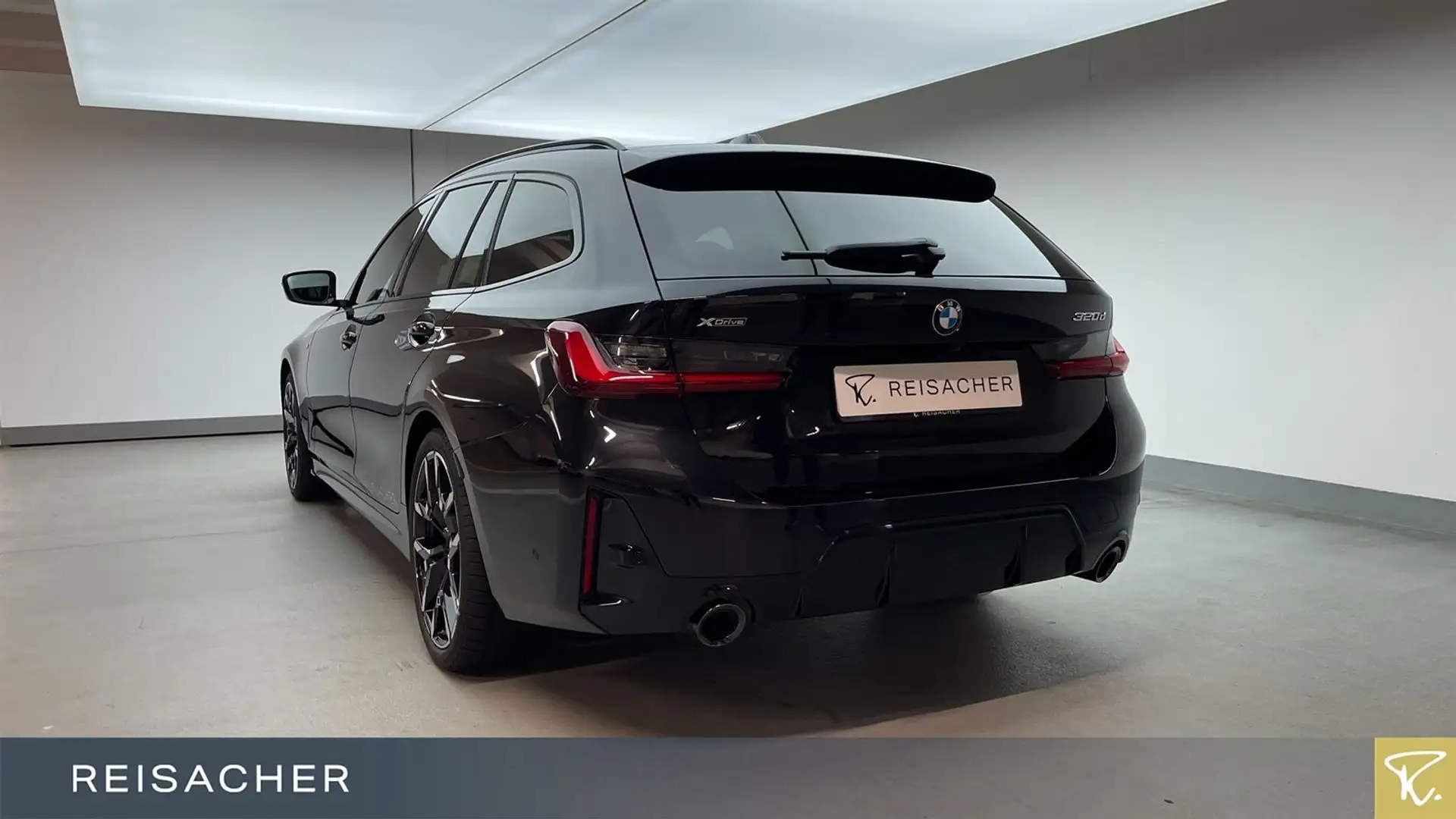 BMW 320 d A xDrive Tou M-Sport,M-Sport PRO,Pano,AHK,D Schwarz - 2