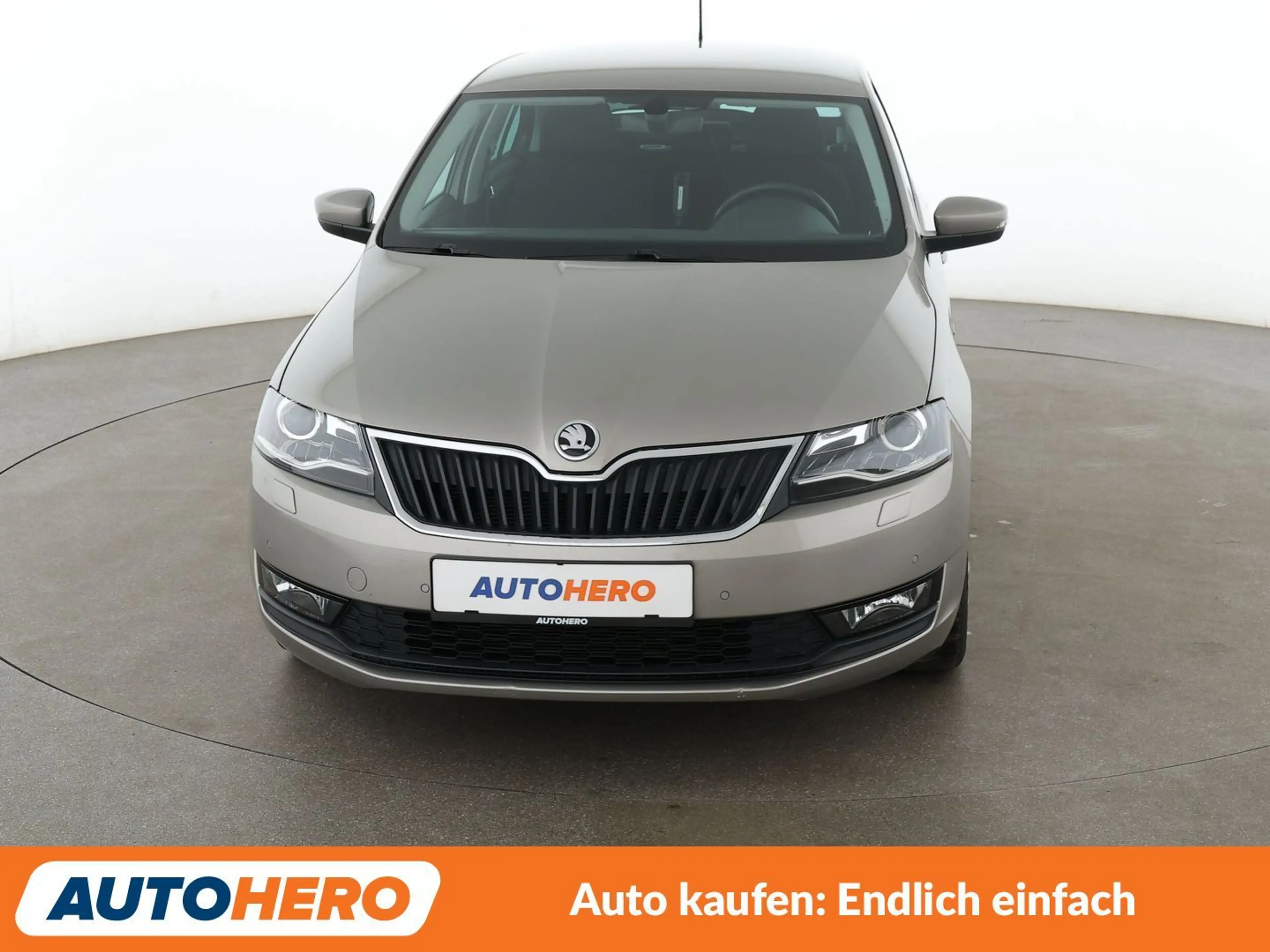 Skoda Rapid/Spaceback 1.0 TSI Drive Aut.*NAV*TEMPO*PDC*SHZ*KLIMA* — photo 9
