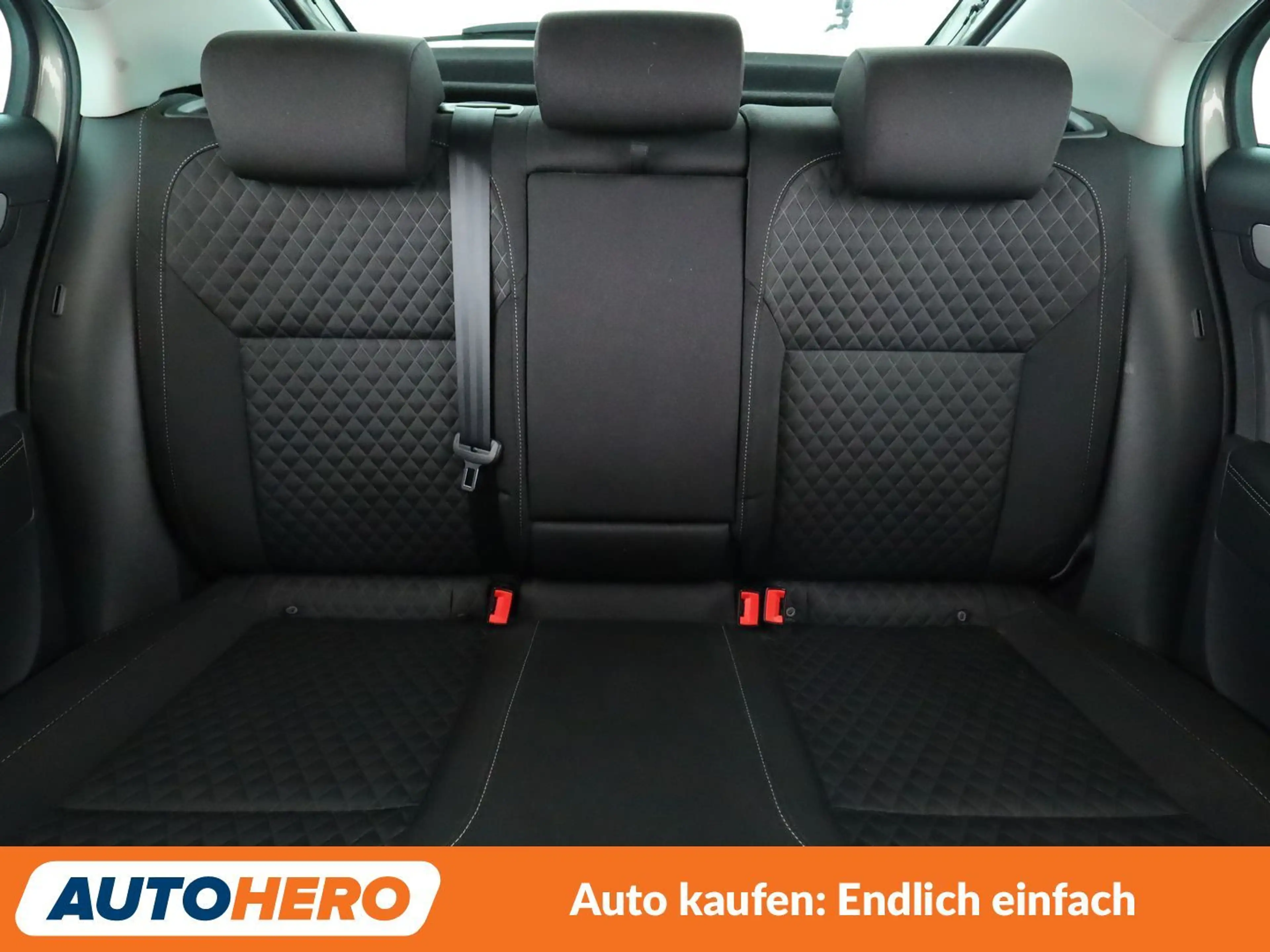 Skoda Rapid/Spaceback 1.0 TSI Drive Aut.*NAV*TEMPO*PDC*SHZ*KLIMA* — photo 15