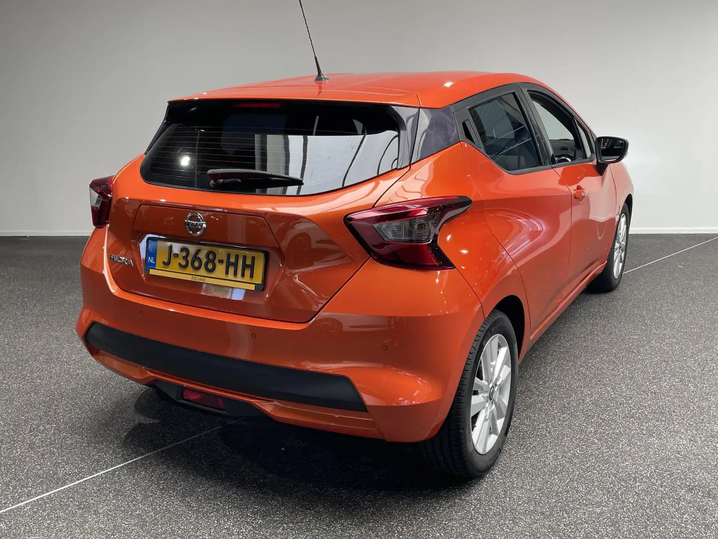 Nissan Micra 1.0 IG-T Acenta Navigatie | Airco | Applecarplay/ Oranje - 2