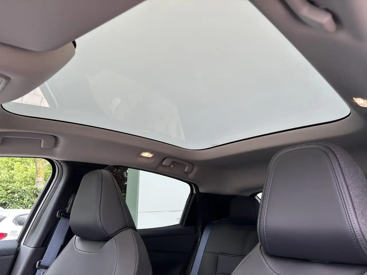 Nissan Leaf 2026 — фото 15