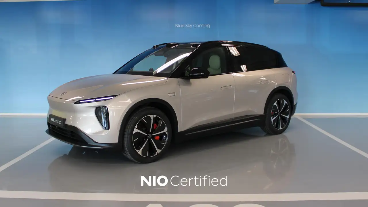 NIO EL6
