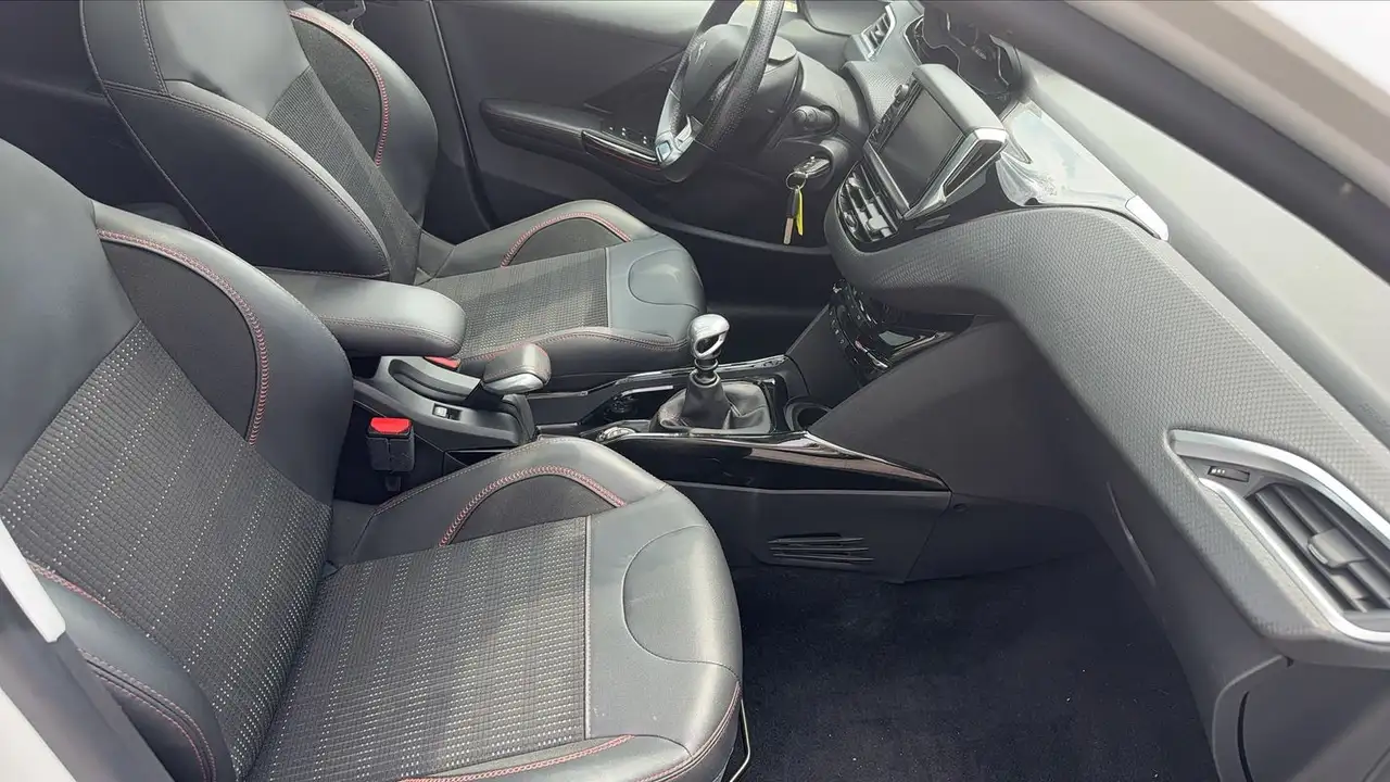 Peugeot 2008 2008 — photo 26