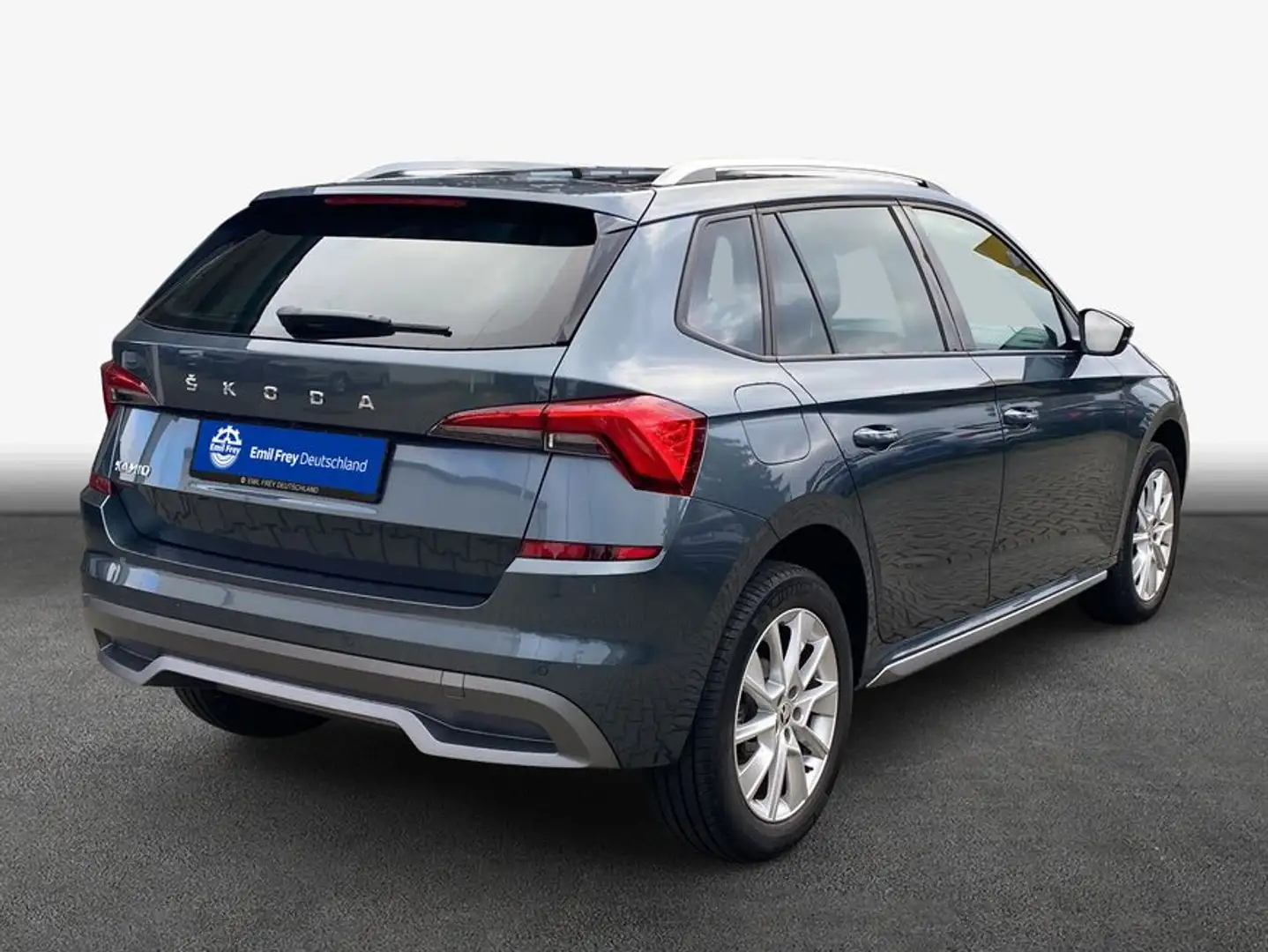 Skoda Kamiq 1.5 TSI DSG Style Gris - 2