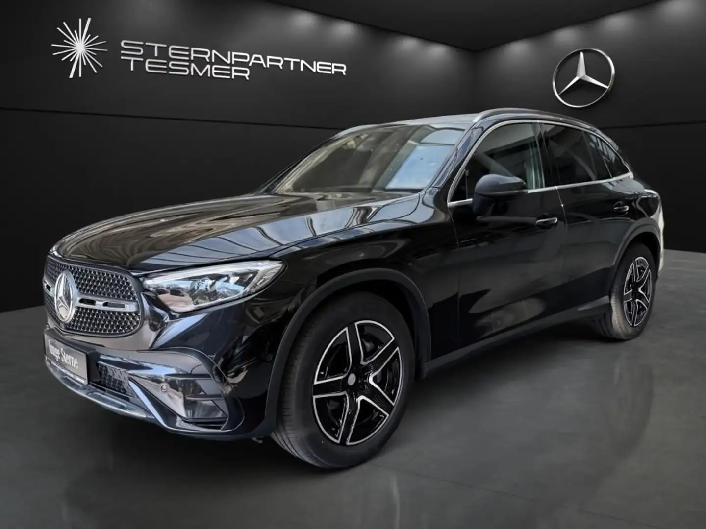 Mercedes-Benz GLC 200 4MATIC +AMG+PANO+AHK+MEMORY+AMBIENTE Noir - 1