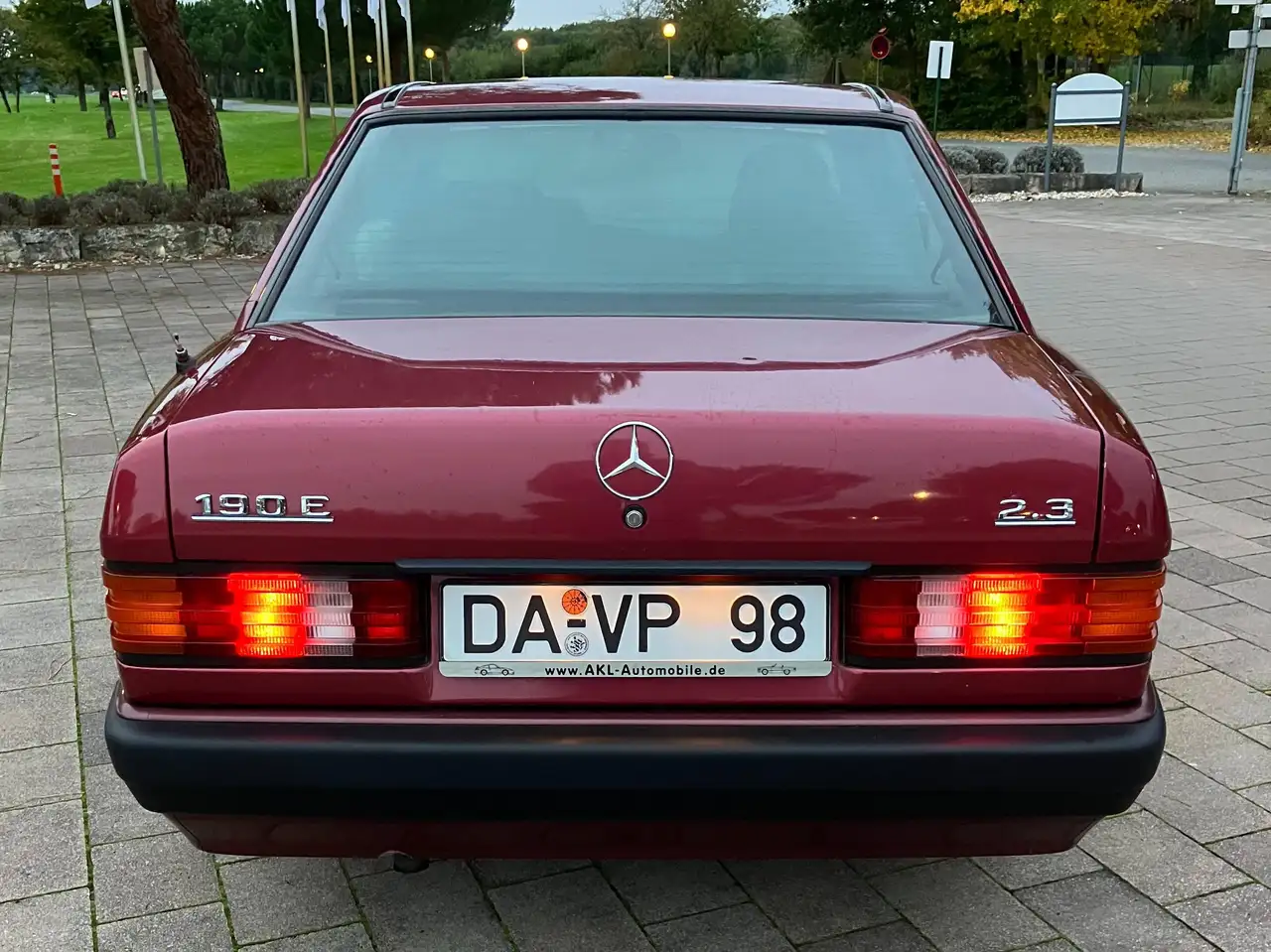 Mercedes-Benz 190 E 2.3, foto 4