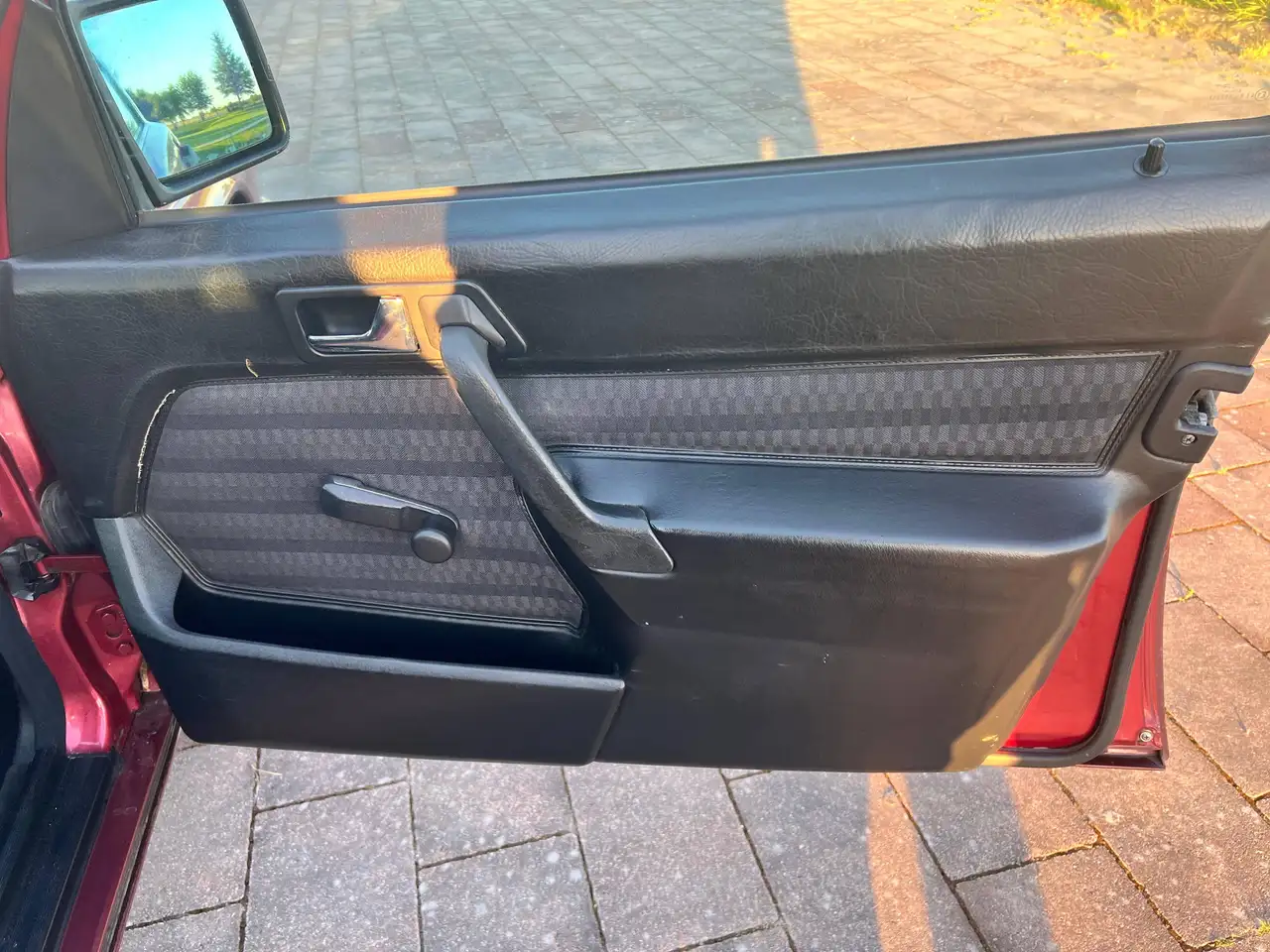Mercedes-Benz 190 E 2.3, foto 12
