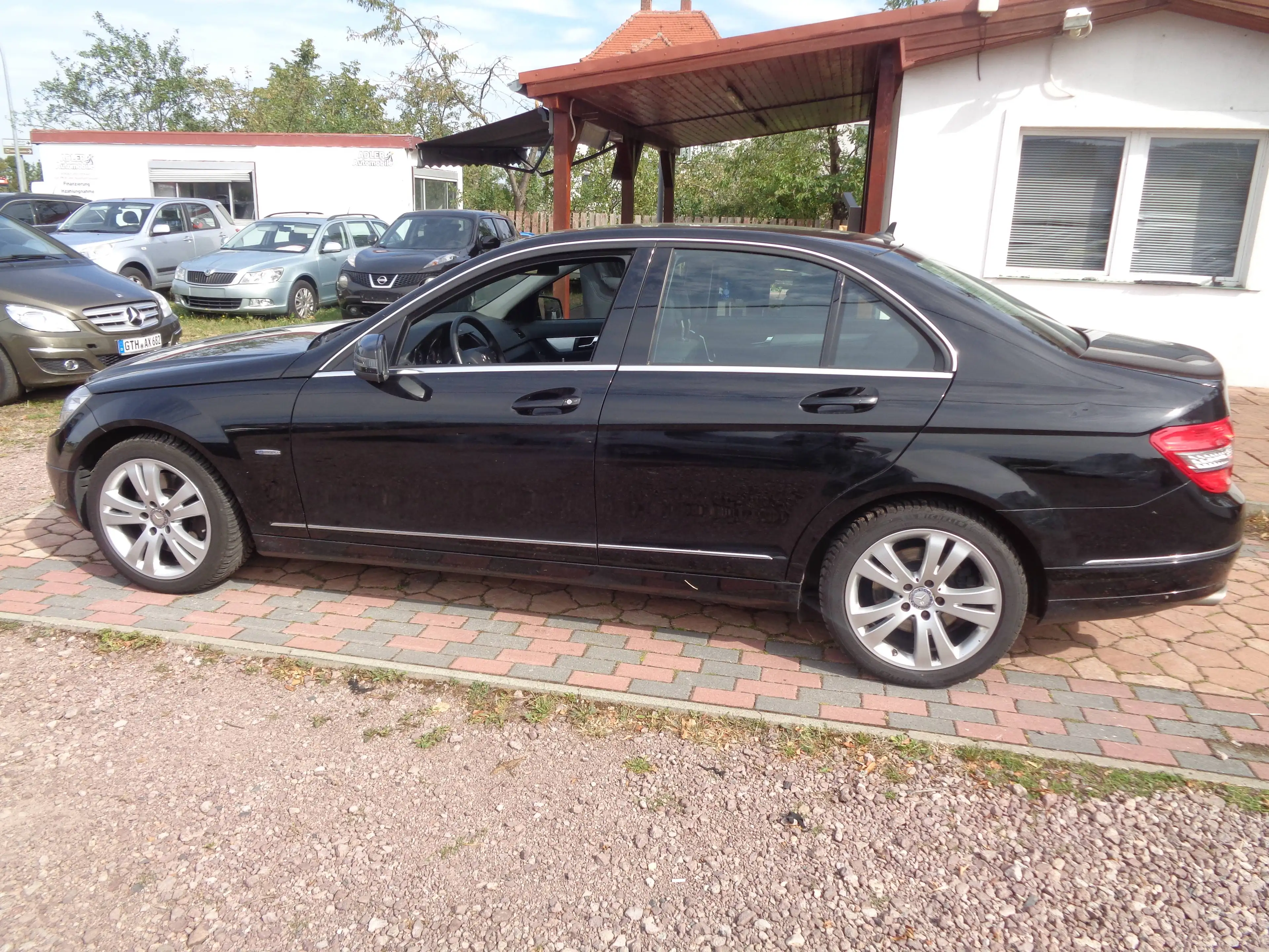 Mercedes-Benz C 350 C 350 CDI -4Matic -DEKRA HU/AU 03.2028 — photo 9