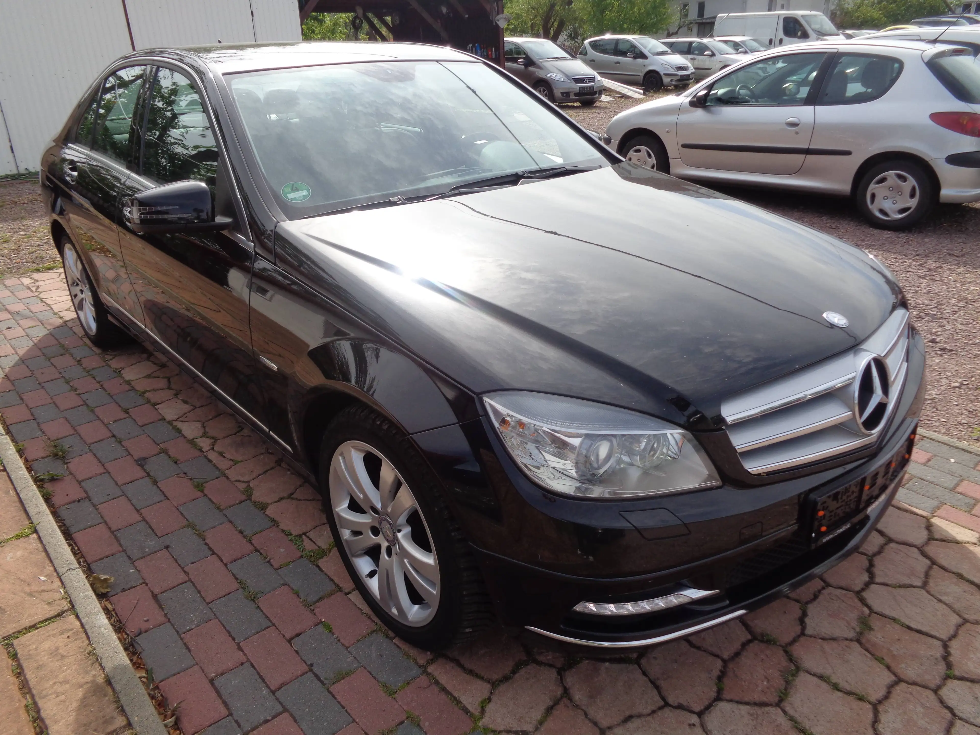 Mercedes-Benz C 350 C 350 CDI -4Matic -DEKRA HU/AU 03.2028 — photo 3