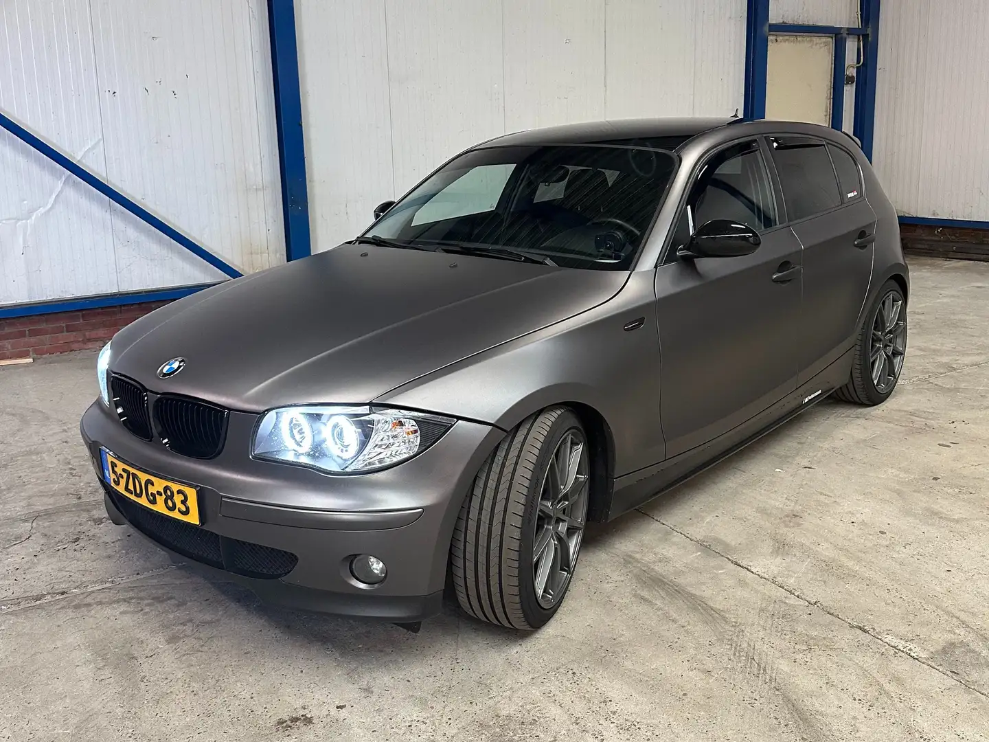 BMW 116 116 116i Executive Grijs - 1
