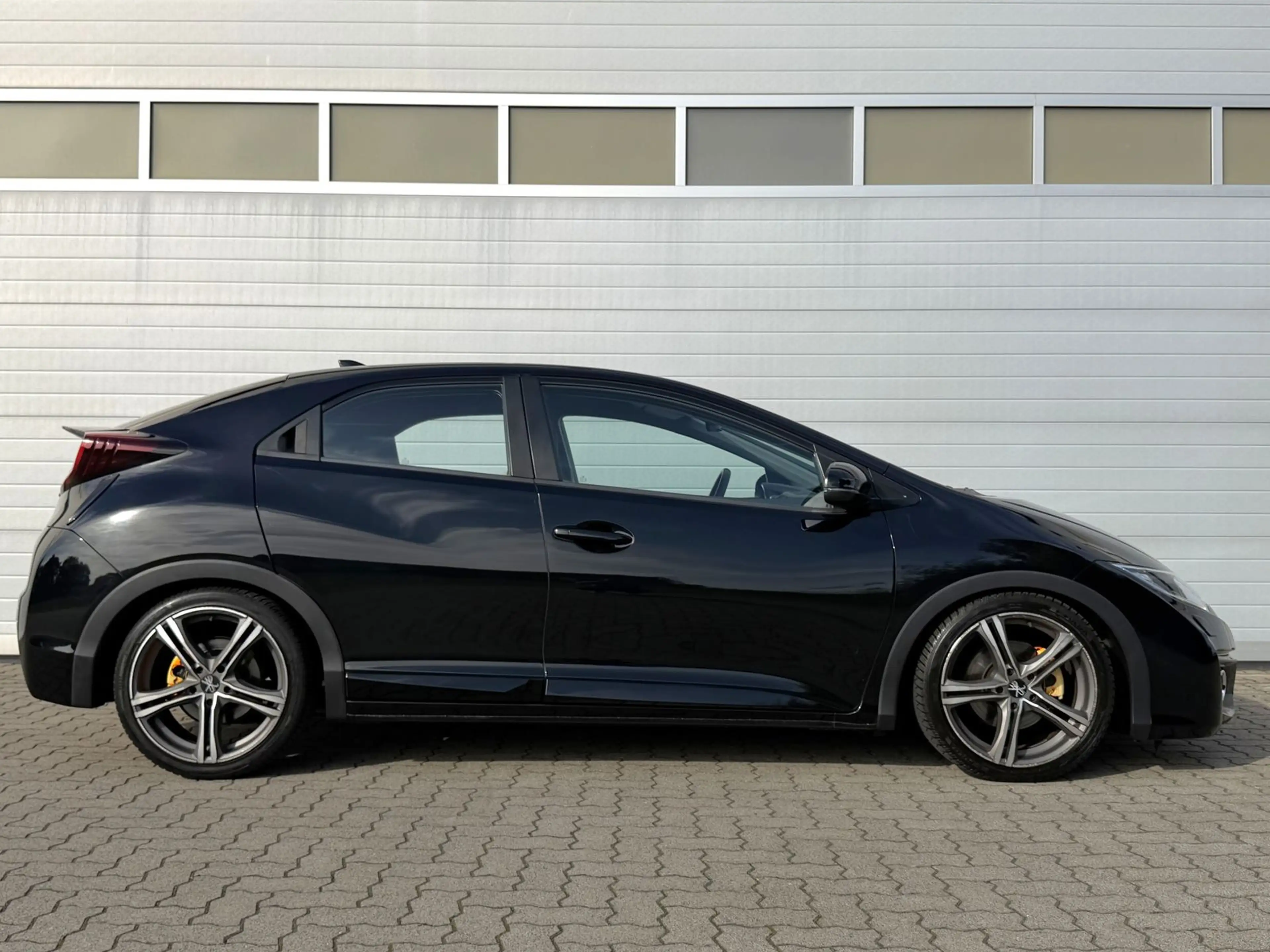 Honda Civic 1.8 Elegance Klima/Kamera/Sitzheizung — photo 2