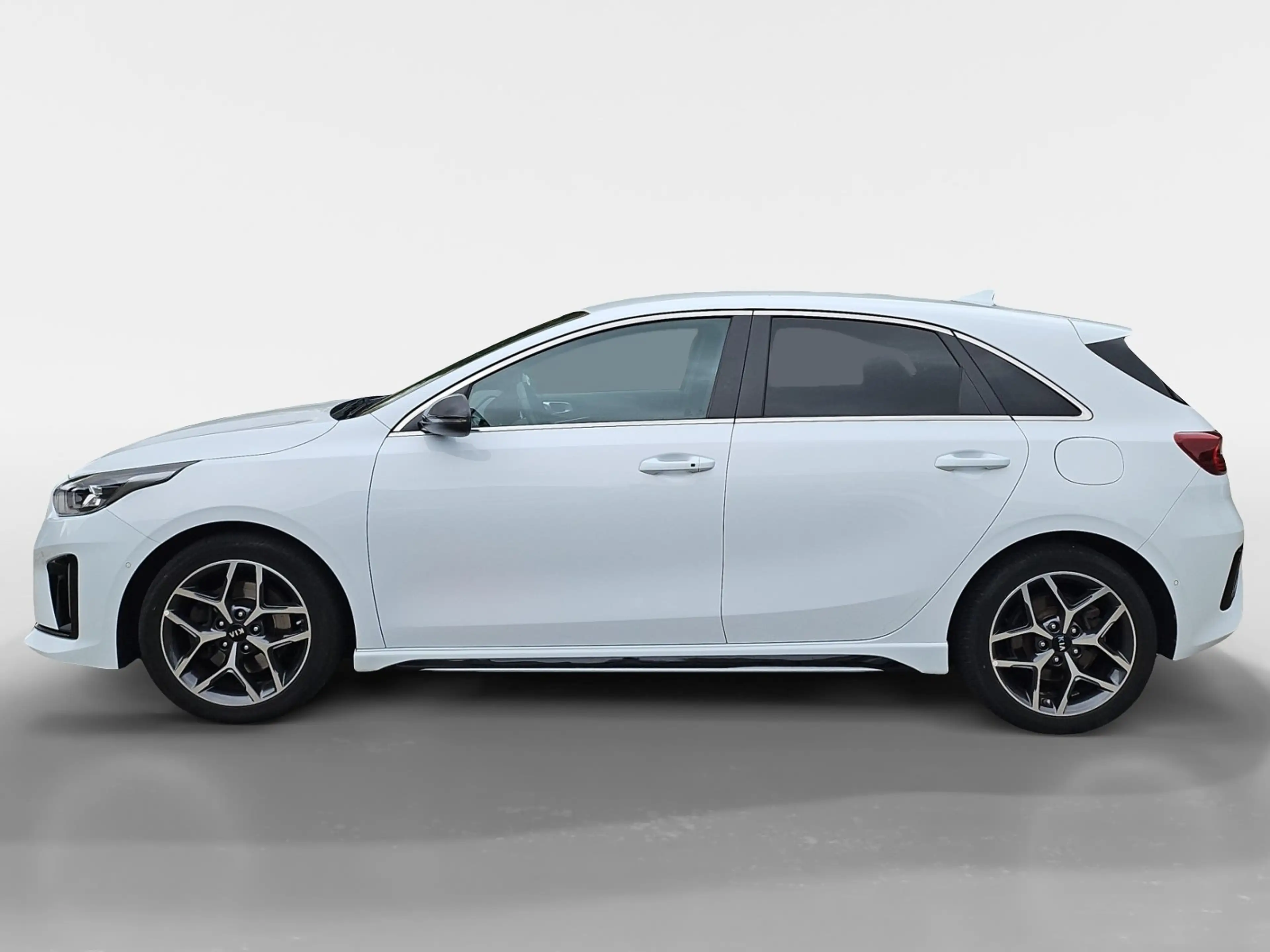 Kia Ceed / cee'd 1.4 T-GDI GT Line Kamera*Navi*SHZ*2xKlima — photo 3