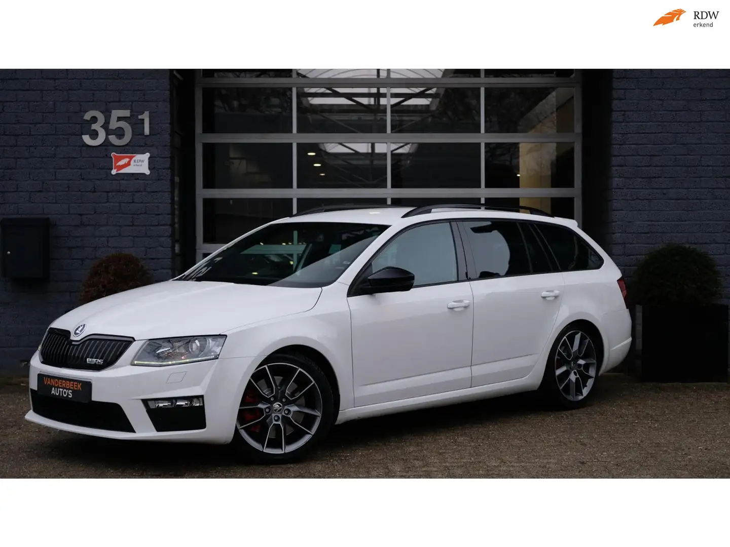 Skoda Octavia Combi 2.0 TSI RS 220PK Cruise|Carplay|Leder|Trekha Weiß - 1