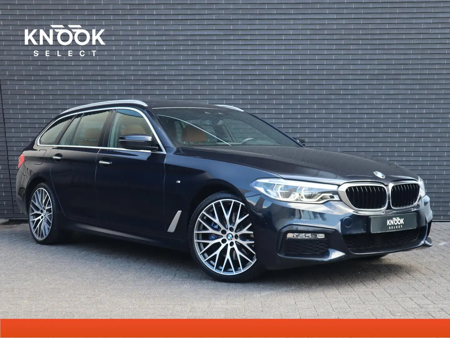 BMW 530 5-serie Touring 530d High Executive M Sport | Pano Noir - 1