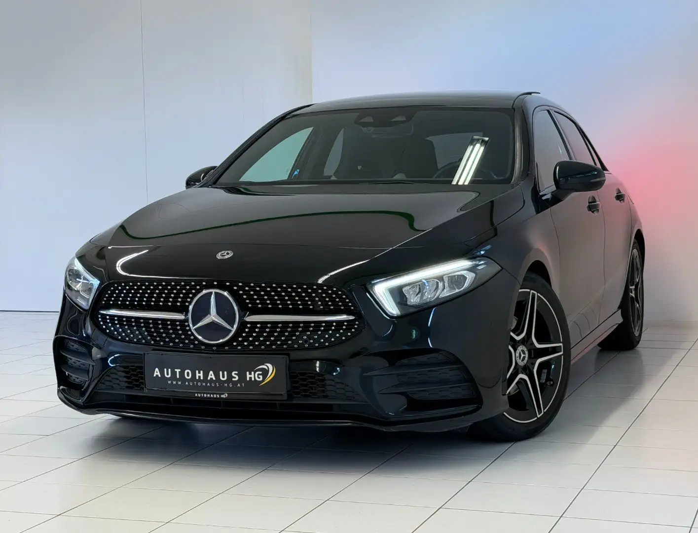 Mercedes-Benz A 200 AMG Line | Ambiente | Panorama | Soundsystem | LE Schwarz - 2